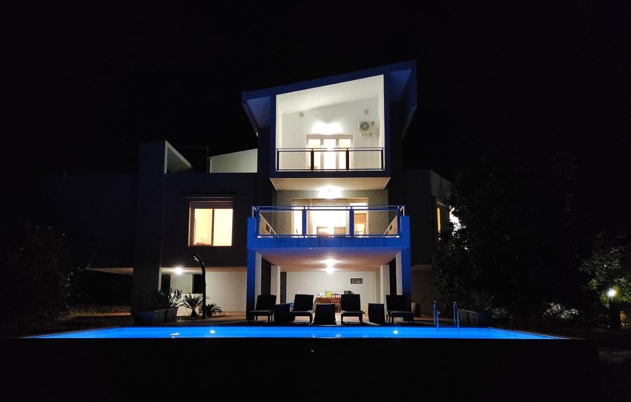 אבולה Villa Orizzonte Sullo Jonio מראה חיצוני תמונה