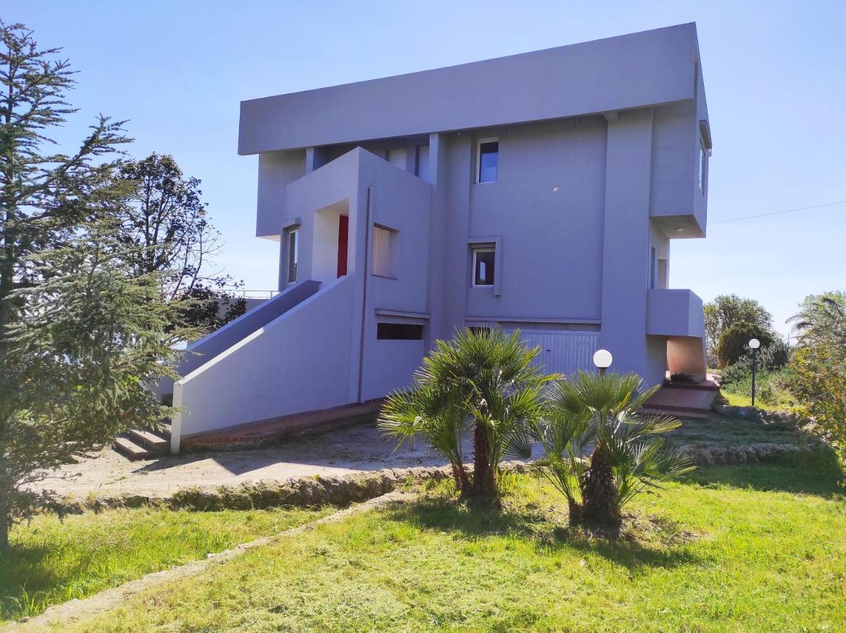 אבולה Villa Orizzonte Sullo Jonio מראה חיצוני תמונה