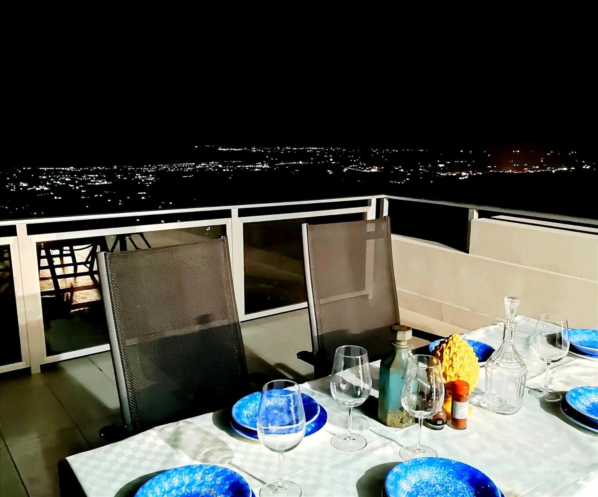 אבולה Villa Orizzonte Sullo Jonio מראה חיצוני תמונה